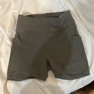 Lululemon biker shorts!